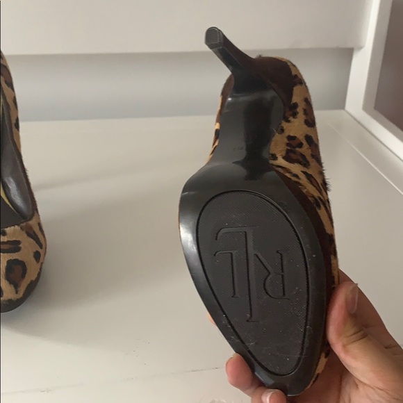 Ralph Lauren Leopard Heels - Picture 3 of 3